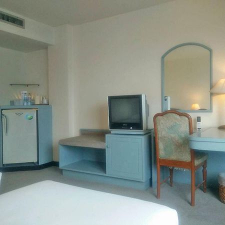 Sinthavee Hotell Phuket Exteriör bild
